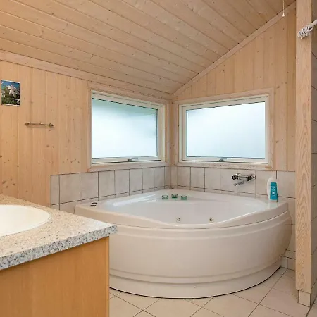 Holiday home Holiday Xiii
